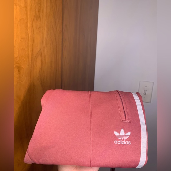 Adiddas Pink Superstar Track Pants & Bonus Leggings - Picture 2 of 8